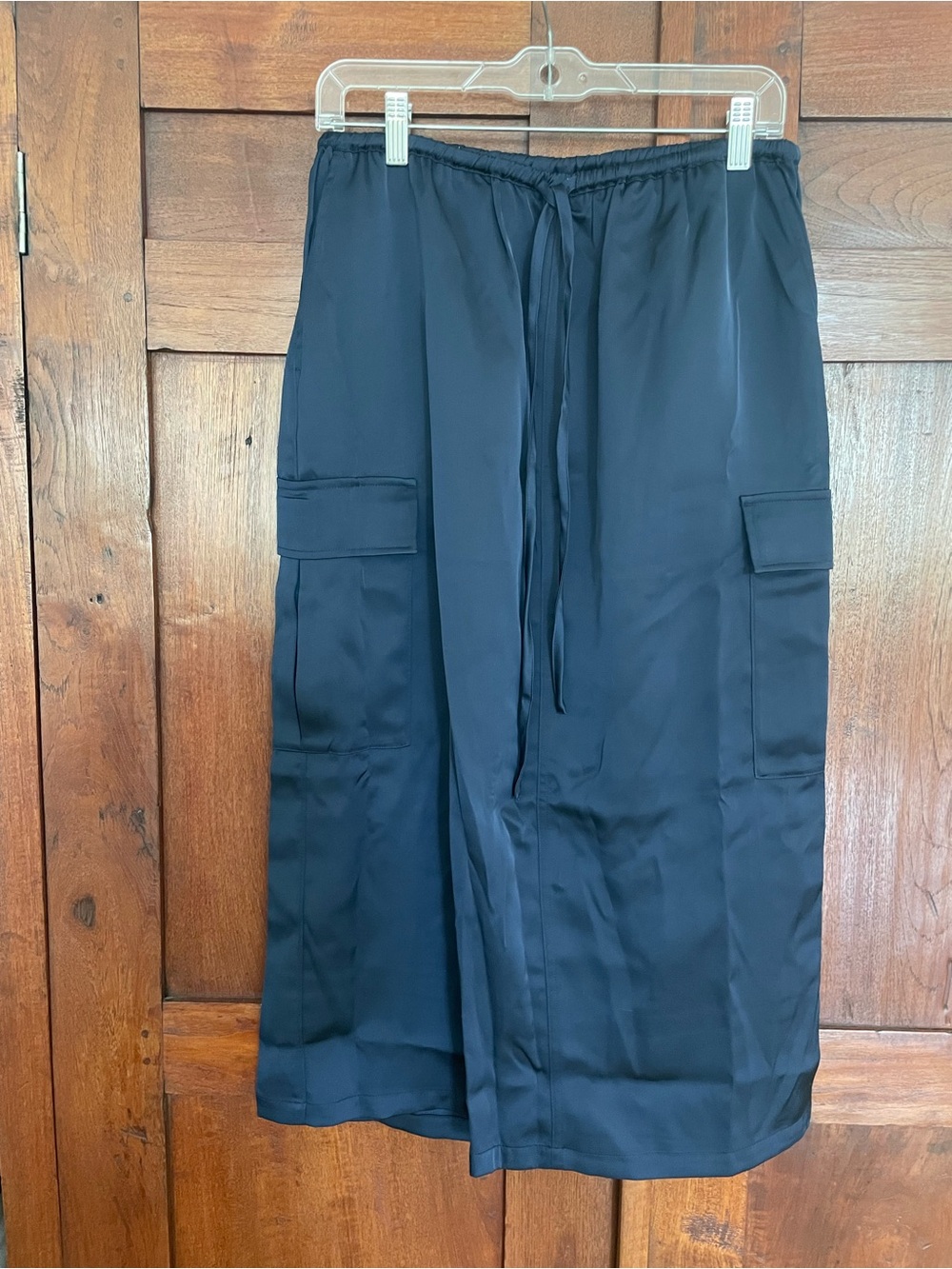 Banana Republic Navy Cargo Drawstring skirt